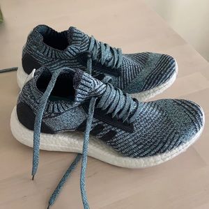 Gently worn Adidas boosts